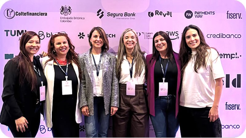 Group photo of women at EWA Capitial conference 