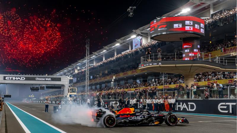 Abu Dhabi F1 track at the end of a race, showing the finish line and final moments of the competition.